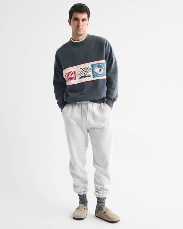 Ski Graphic Crew Sweatshirt