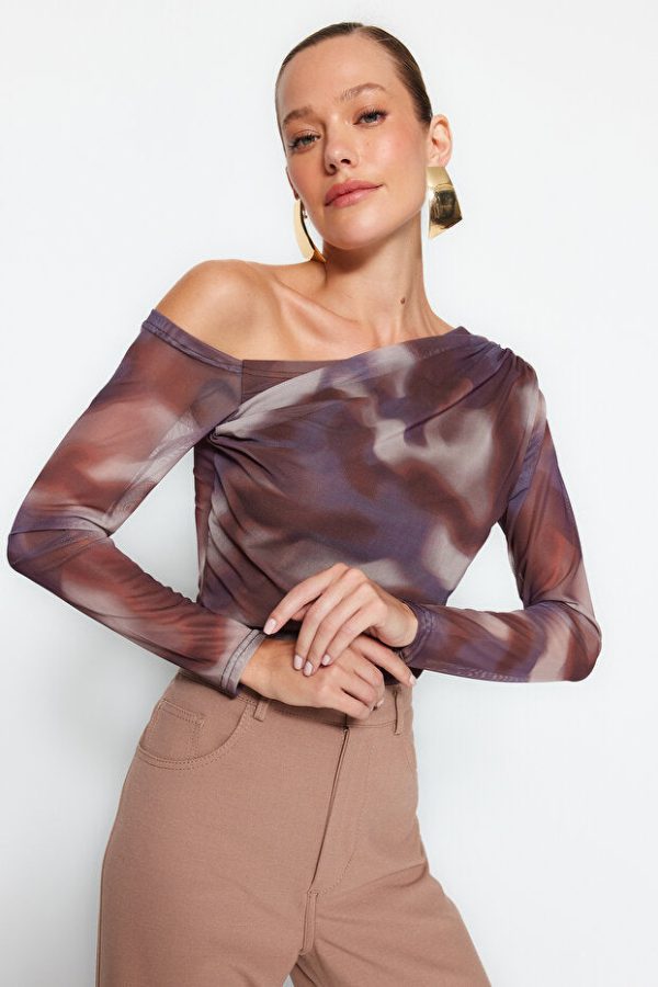 Brown Tulle Fitted Body Fitted Lined Asymmetrical Neckline Knitted Blouse
