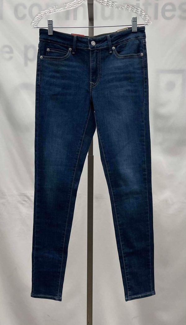 Women's Levi Jeans, 28