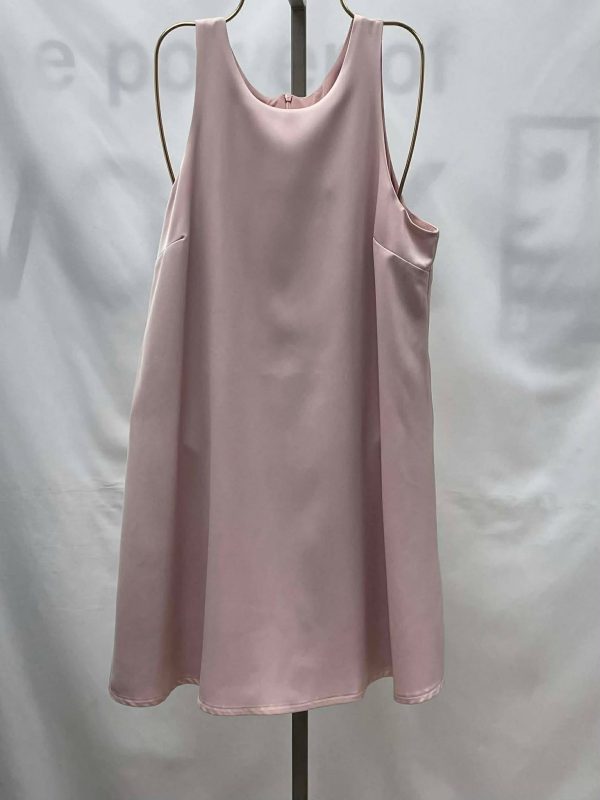 Women's ILTM Dress, Medium